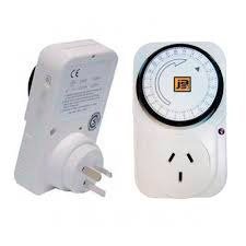 Reloj Dia s-res 1c int 16A enchufabl c-uñetas